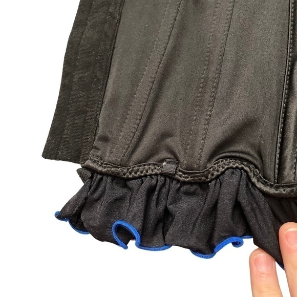 𝅺COQUETTE blue and black lace bustier corset top with ruffles and bows - Picture 14 of 14